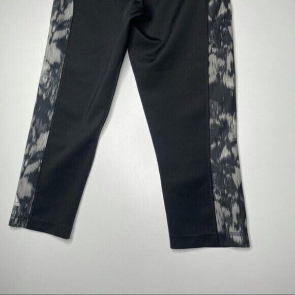 Adidas Womens Leggings Size M Capri Black Mid Rise Athletic Workout Active - Picture 11 of 13